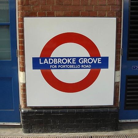 Stunning 2 Bed Flat In Ladbroke Grove Lägenhet London Exteriör bild